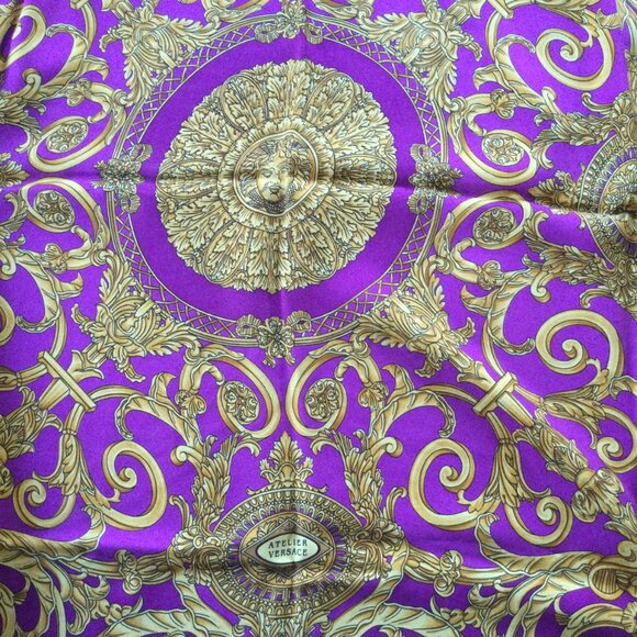 100% Silk Large Atelier Versace Silk Scarf - purple/gold - Picture 9 of 11
